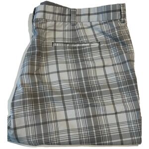 Nike Golf Tour Performance Men's Dri-Fit Stretch Shorts 42" Waist Gray‎ Plaid